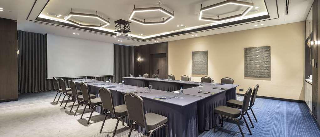 Doubletree By Hilton Sanliurfa Hotel Facilities photo